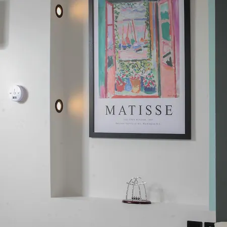 Ampeles Apartment